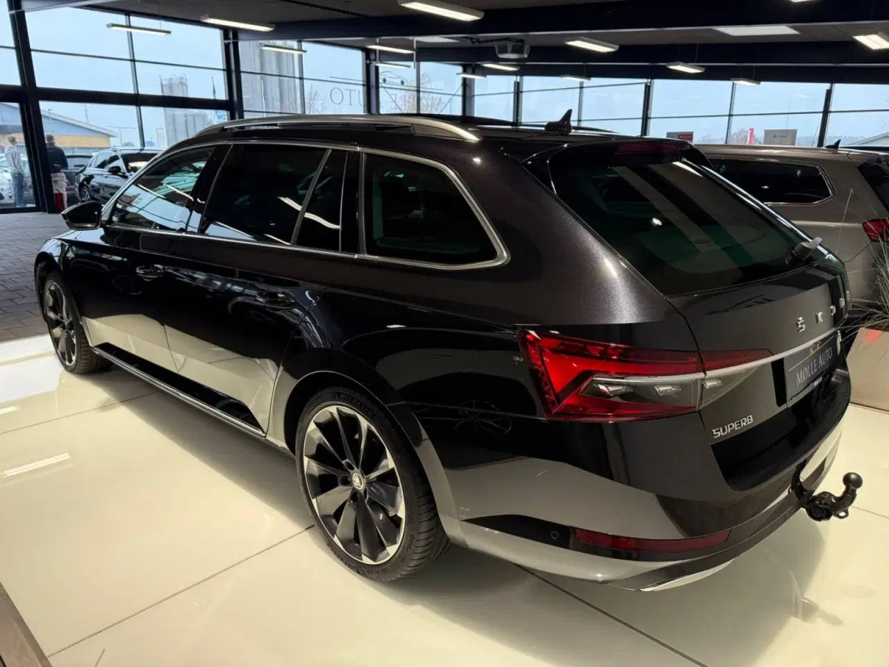 Billede 4 - Skoda Superb 1,4 TSi iV Laurin & Klement Combi DSG