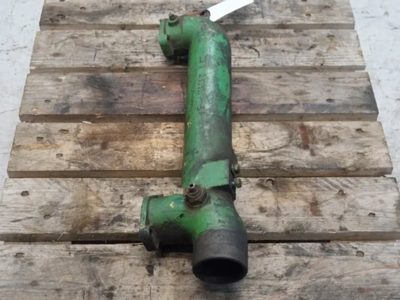 Billede 9 - John Deere 3140 Indsugningsmanifold R65851