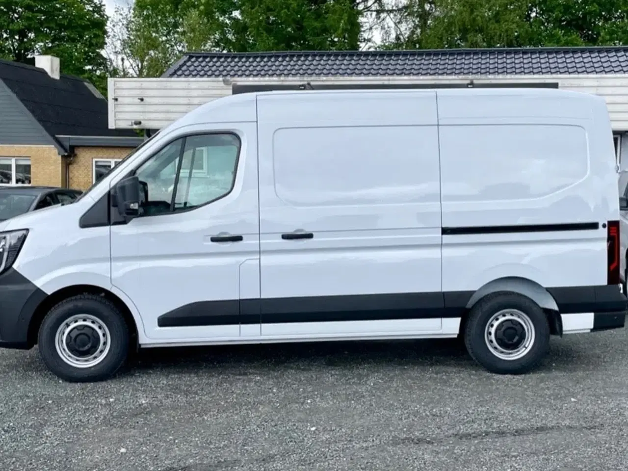 Billede 4 - Renault Master V T35 87 E-Tech L2H2 Kassevogn Tekno