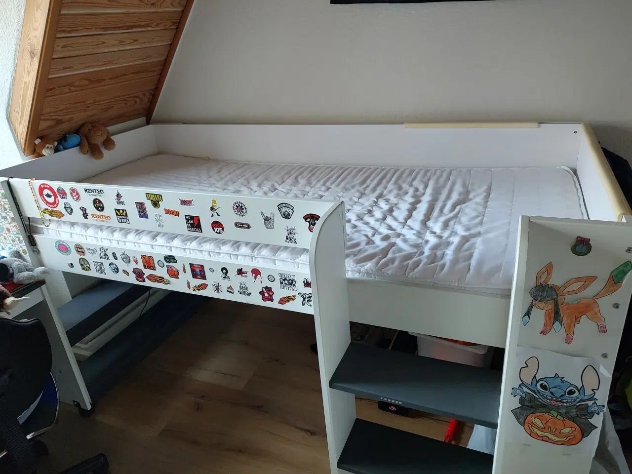 Billede 2 - Høj seng fra Jysk