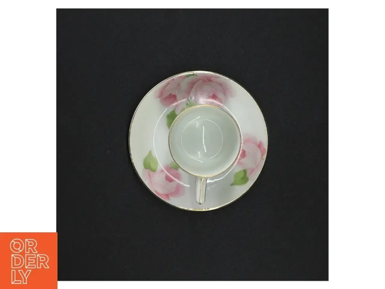 Billede 3 - Porcelænskop og underkop med rosenmotiv (str. 10 x 6 cm)