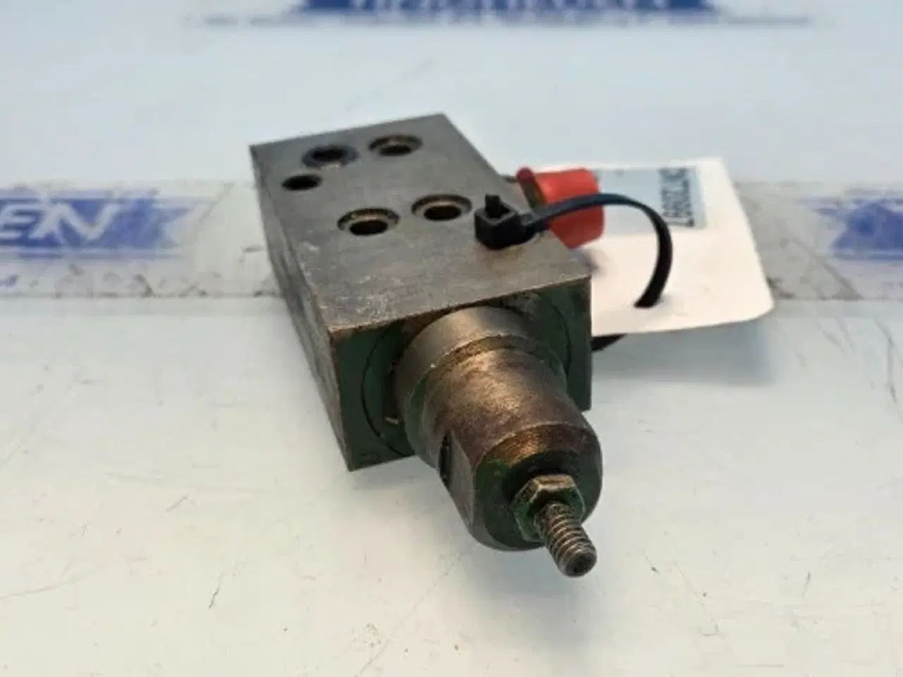 Billede 8 - John Deere 1630 Hydraulikventil AL34595