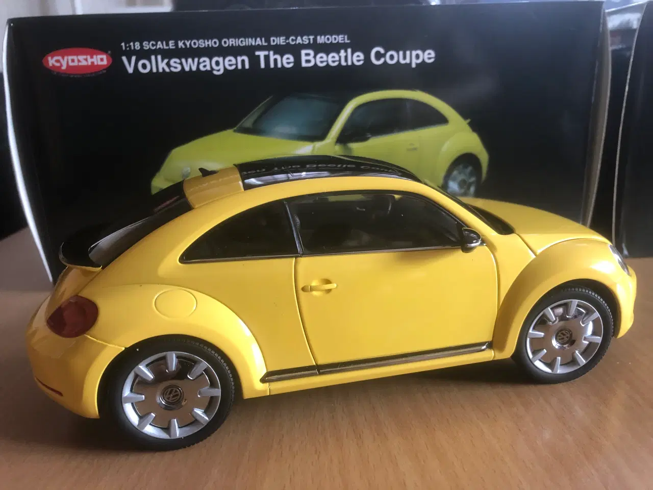 Billede 2 - 1:18 VW The Beetle Coupe