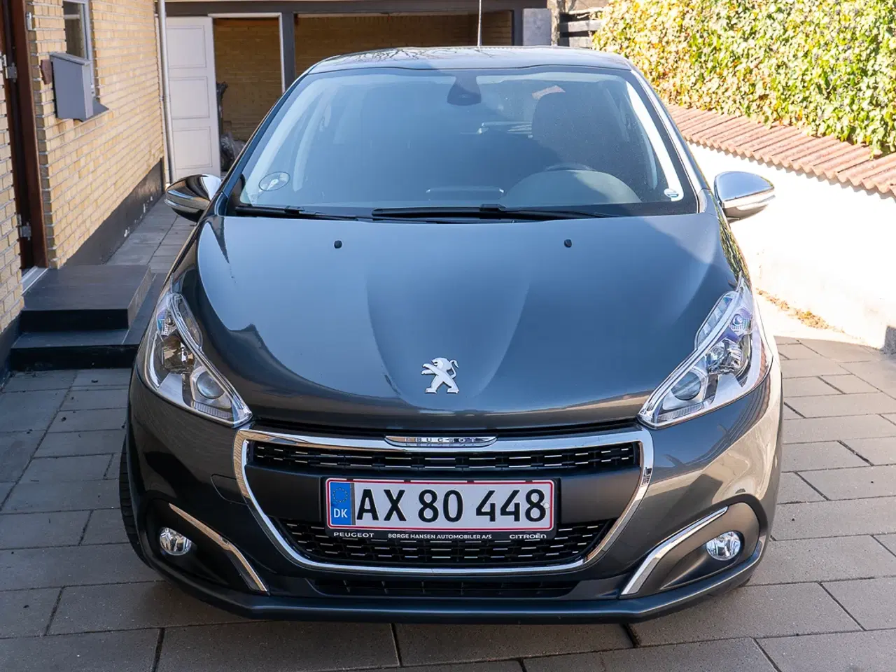 Billede 13 - Peugeot 208 1.2 VTi 5D Allure i perfekt stand