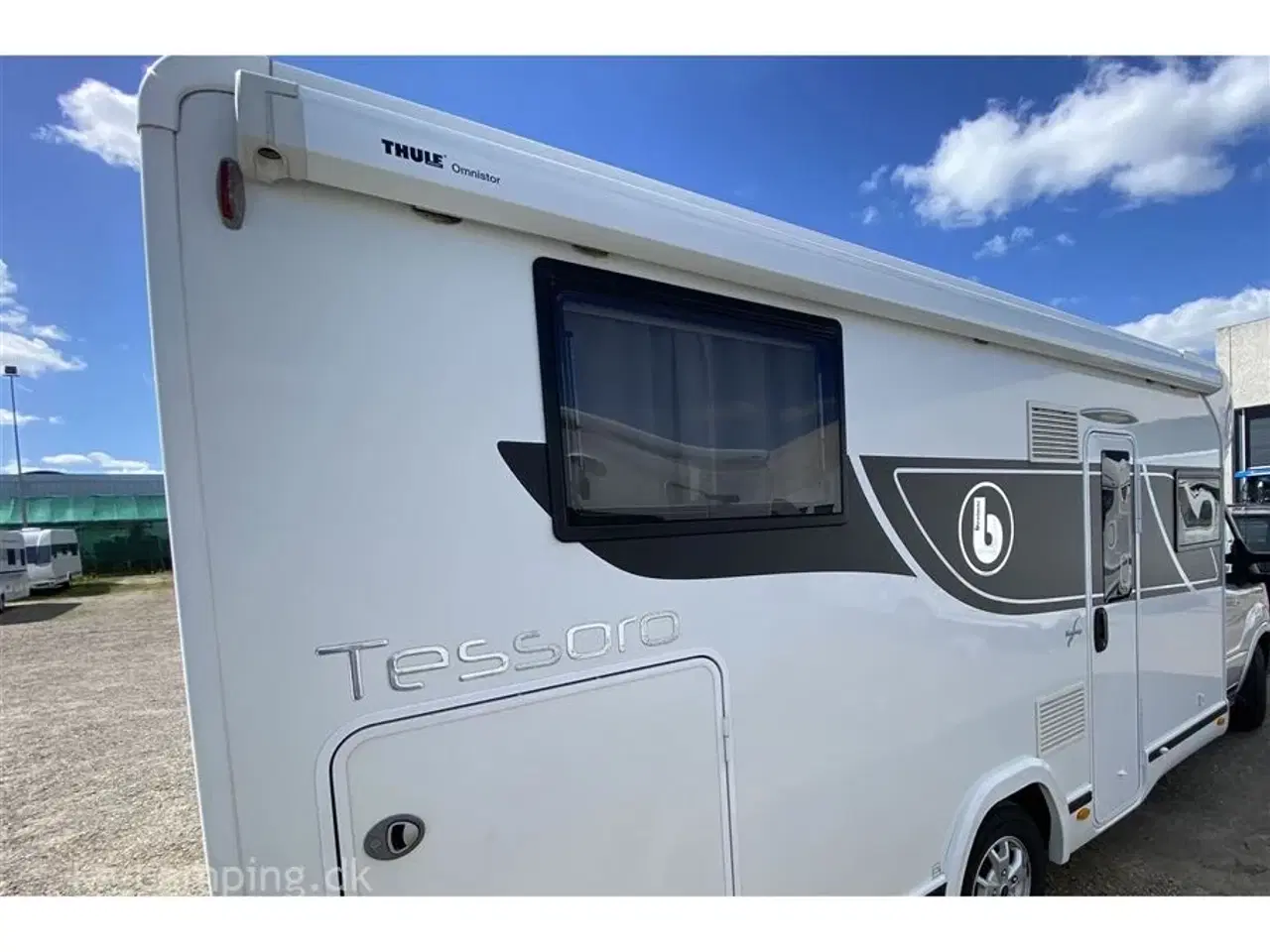 Billede 4 - 2020 - Benimar Tessoro 463   Velholdt autocamper med sænkeseng