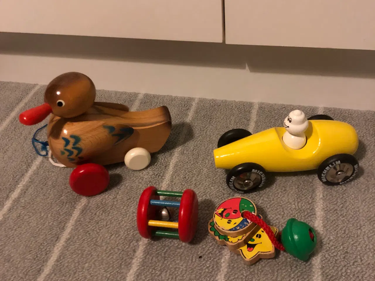 Billede 1 - Trælegetøj 4 dele