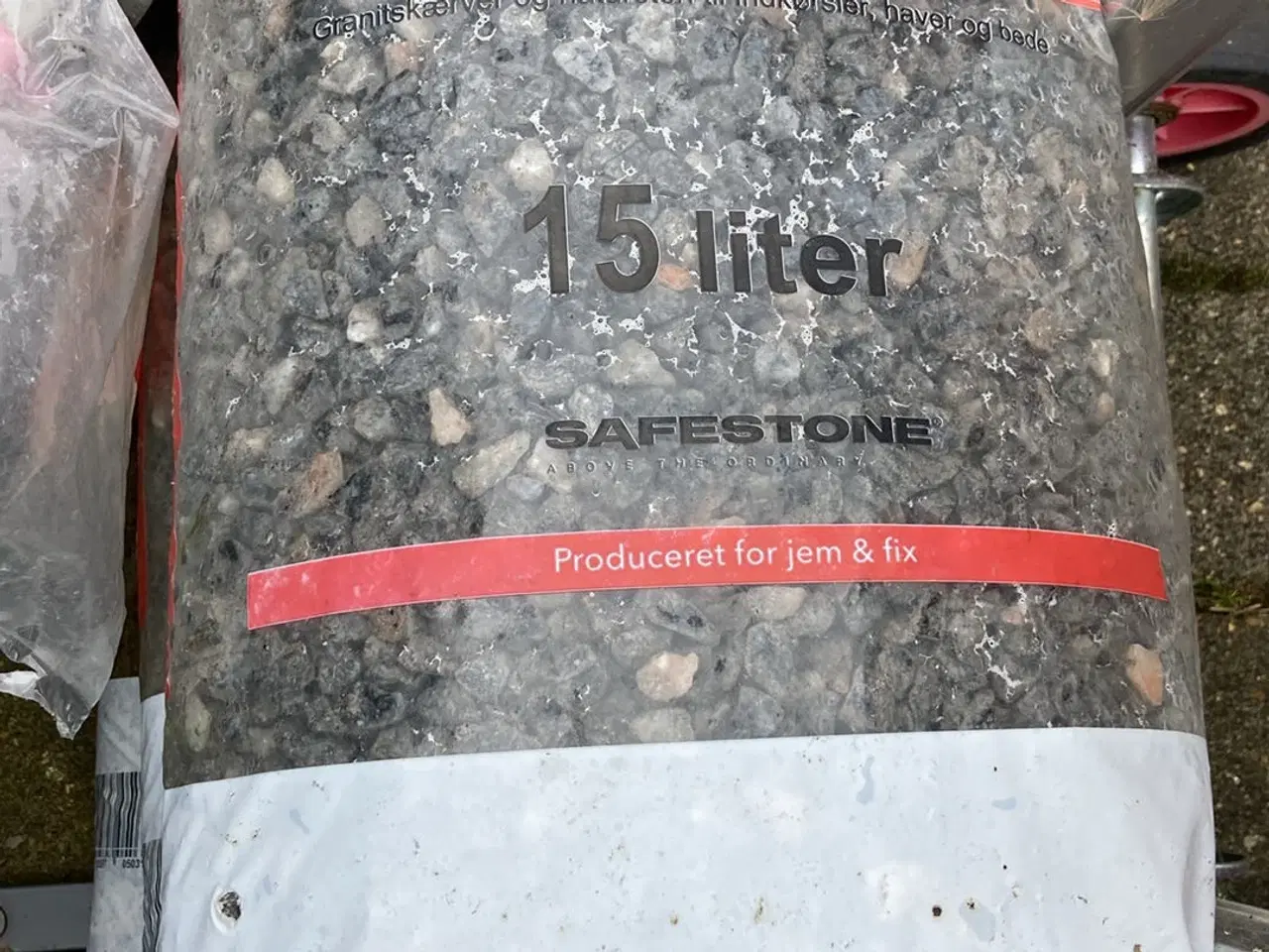 Billede 1 - Granitskærver