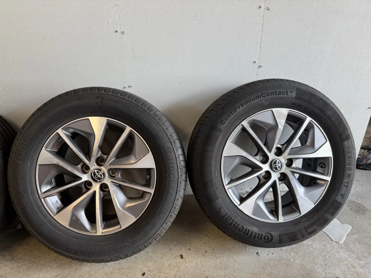 Billede 1 - Alufælge Toyota Rav 4