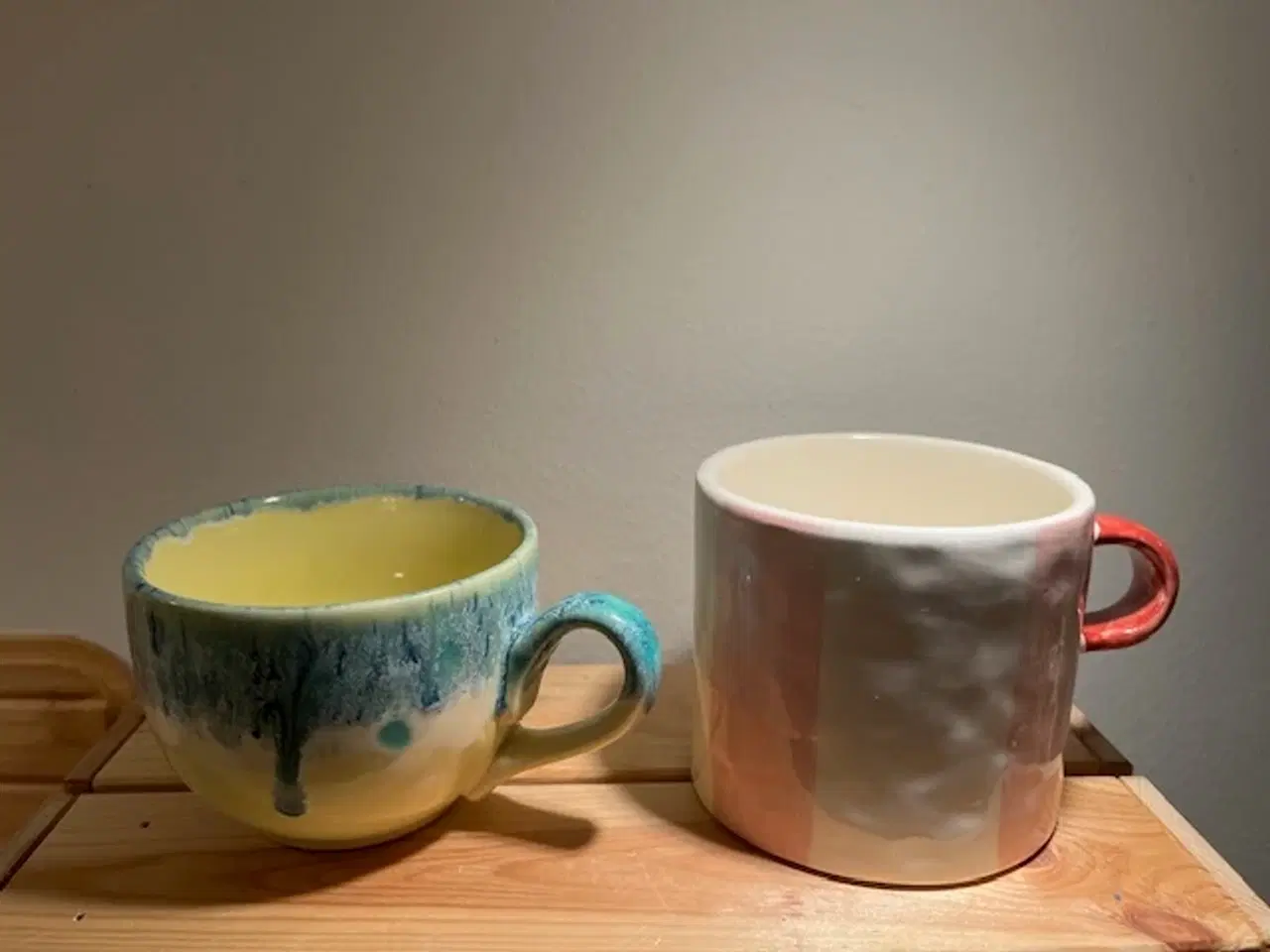 Billede 1 - Smukt keramik-sæt: Anna+Nina krus & håndlavet krus