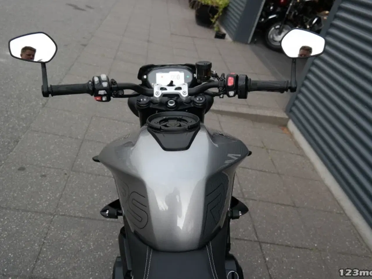 Billede 21 - Triumph Street Triple RS MC-SYD       BYTTER GERNE