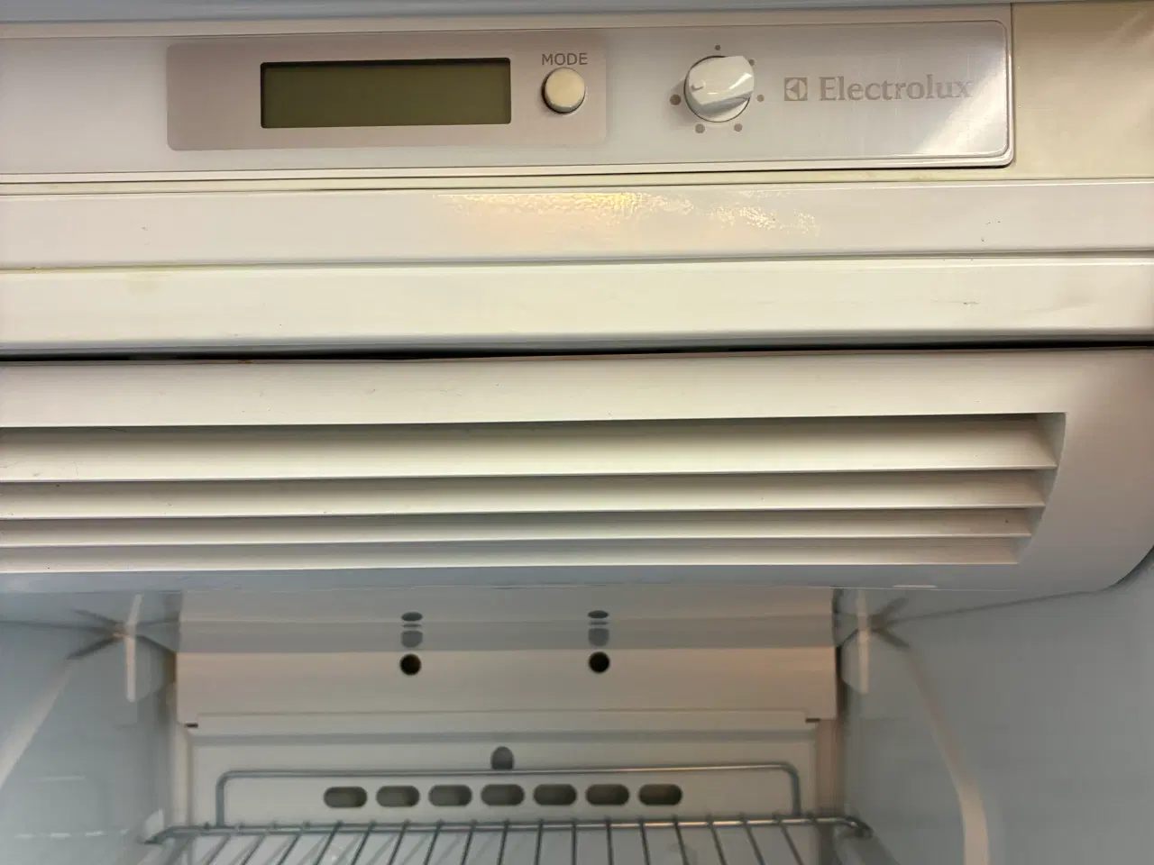 Billede 2 - Electrolux indbygningsfryser