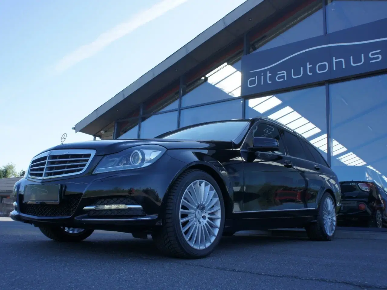 Billede 2 - Mercedes C200 2,2 CDi Avantgarde stc. aut. BE