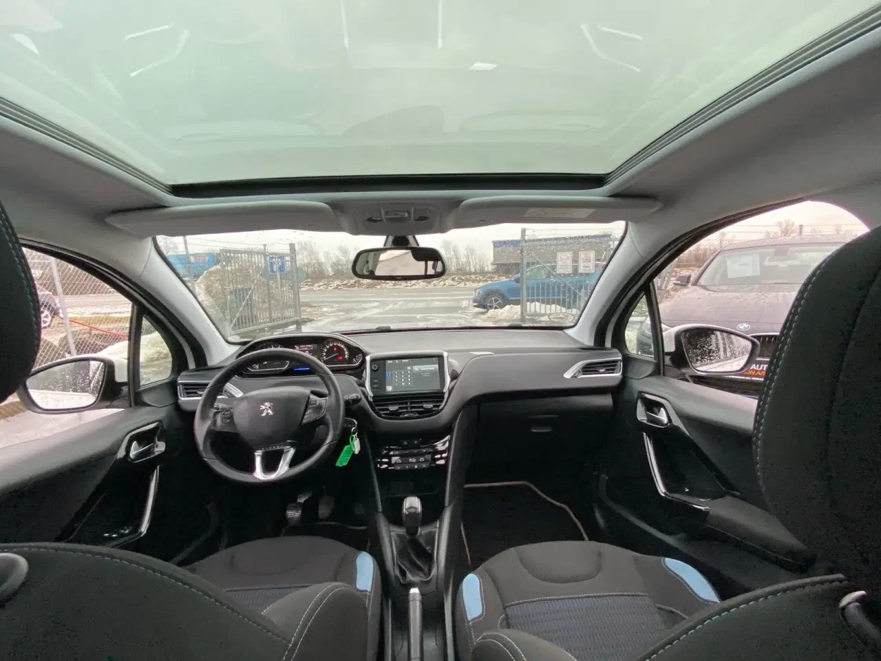 Billede 10 - Peugeot 208 1,2 VTi Allure 82HK 5d