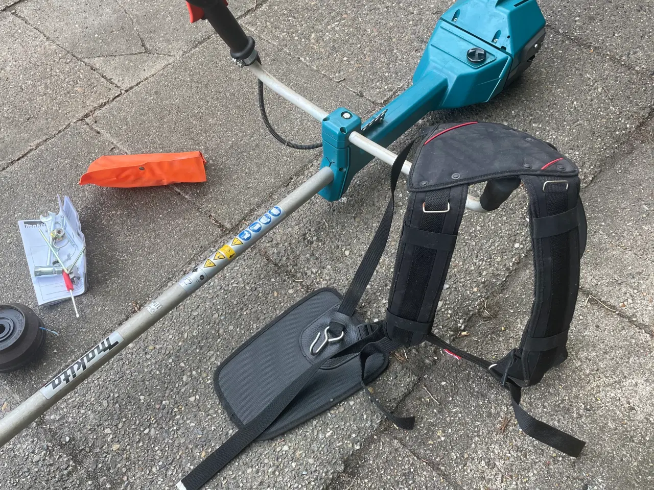 Billede 3 - Makita DBC 4010 Buskrydder 