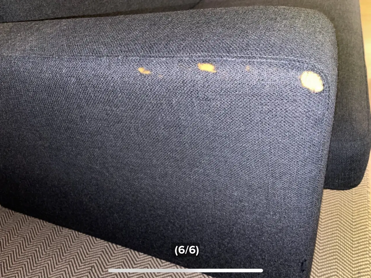 Billede 6 - Sofa fra Raun i uld GRATIS