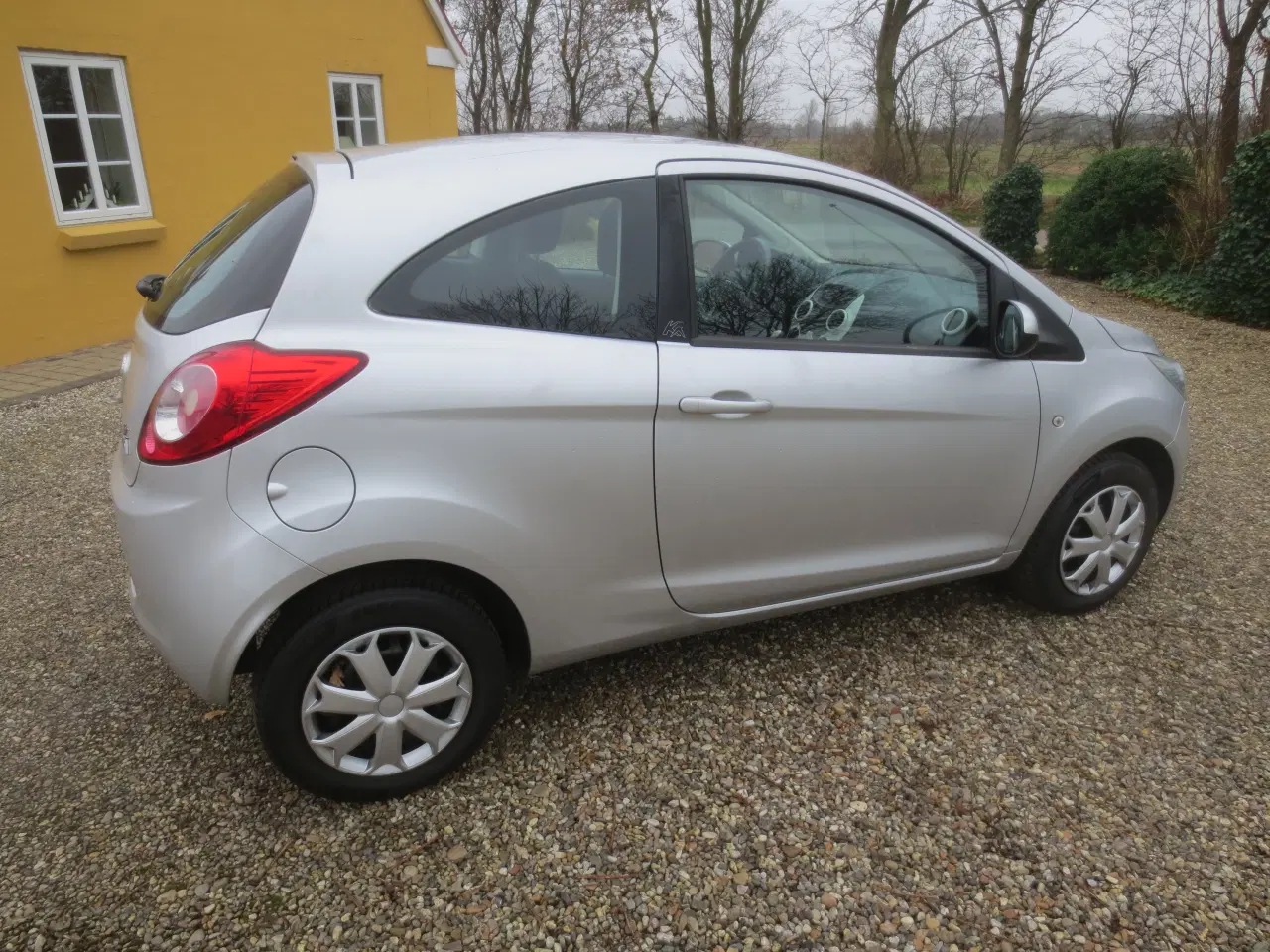 Billede 8 - Ford Ka 1.2 i Årg 2014. 