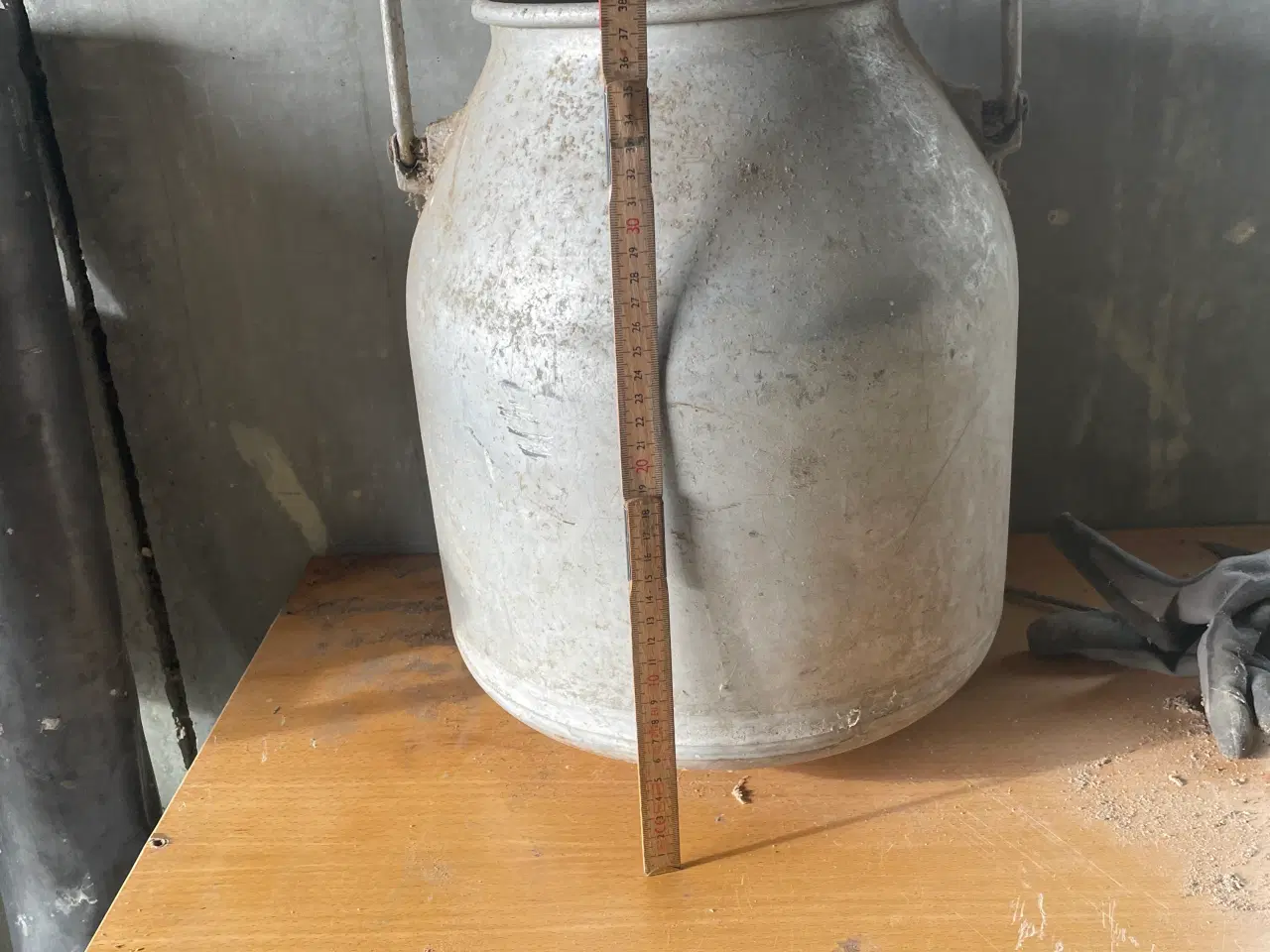 Billede 2 - Alu beholder med hank 