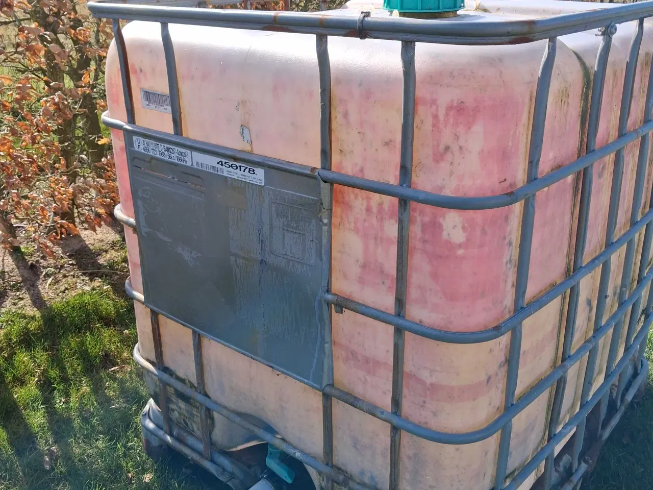 Billede 2 - Virker  fint  1000 liter  vand  tank