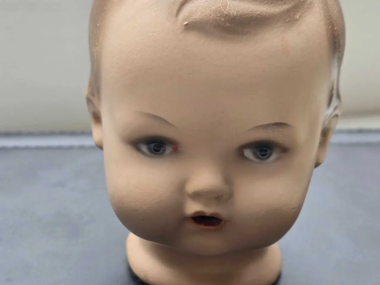 Billede 4 - Dukkehoved 11 cm høj