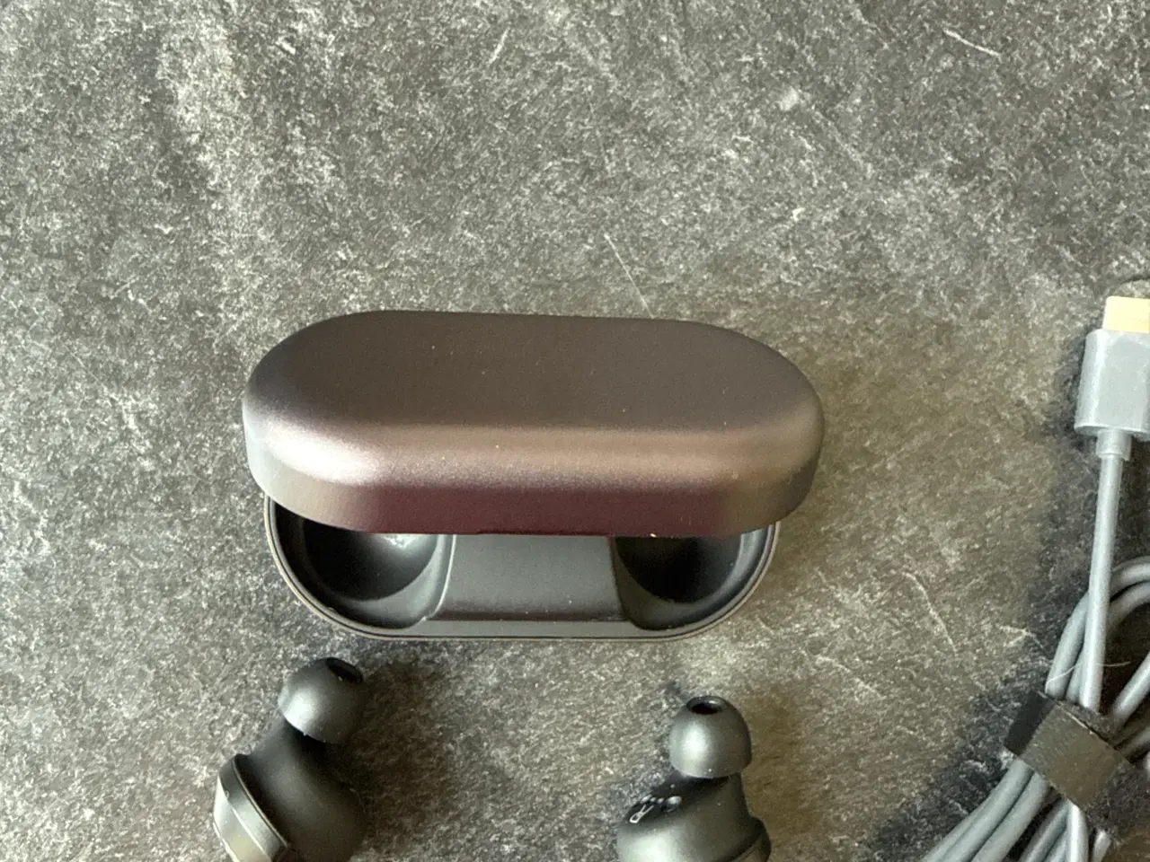 Billede 4 - Bang & Olufsen EQ Trådløse hovedtelefoner sort