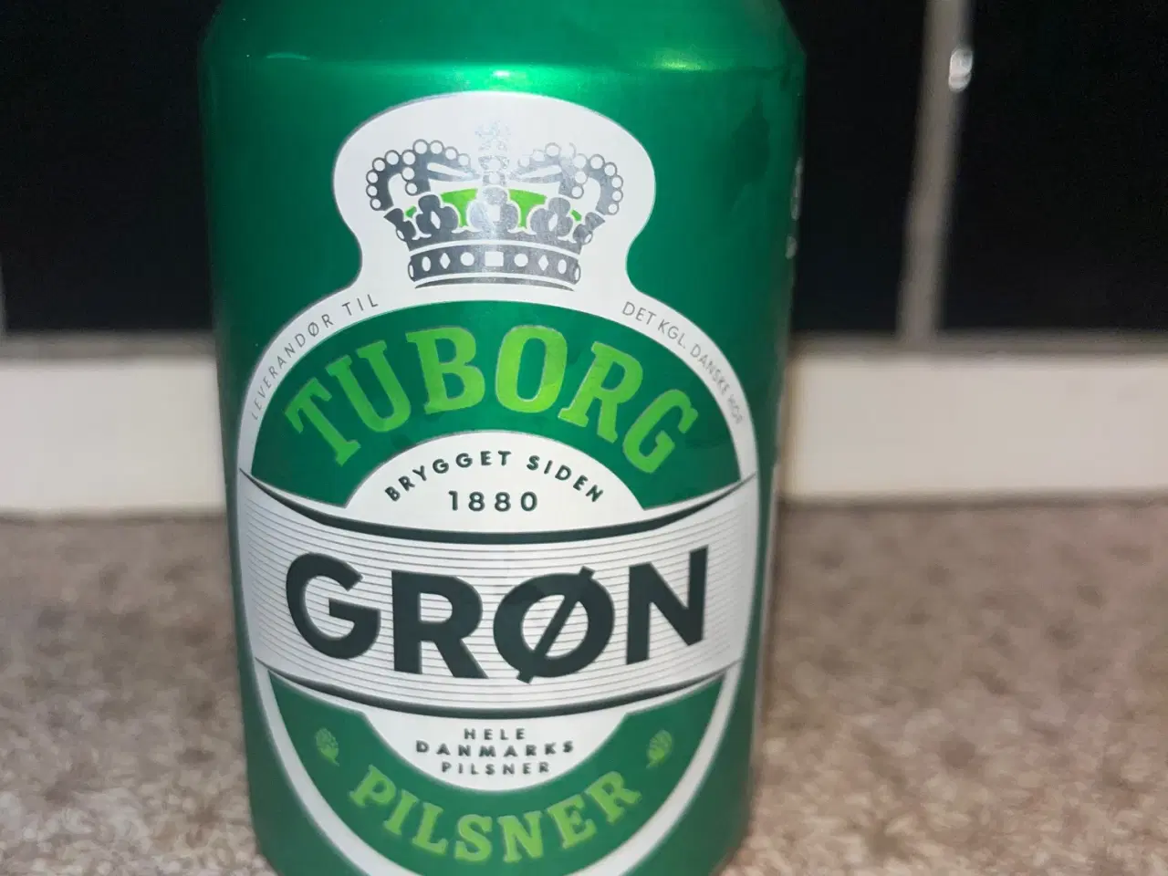 Billede 1 - Grøn Tuborg kom med et bud.