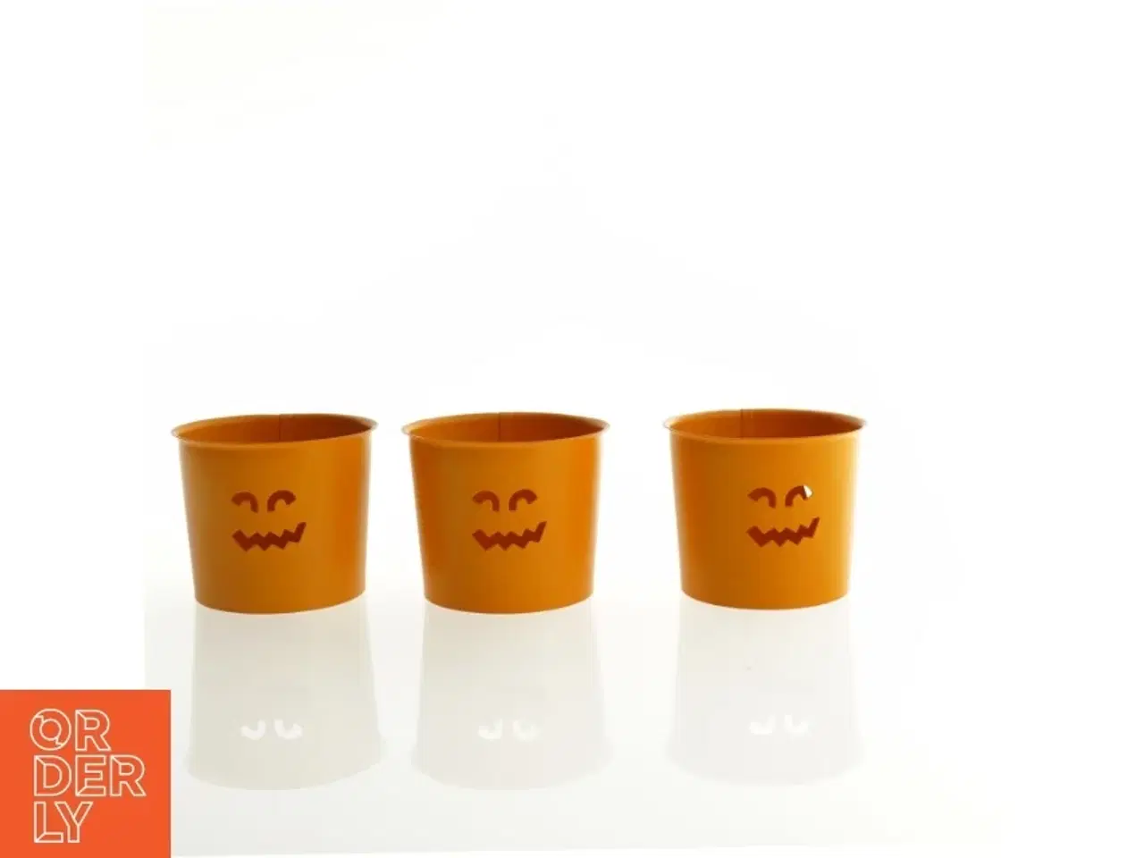 Billede 1 - Lysestager til halloween fra IKEA (str. 7 x 8 cm)