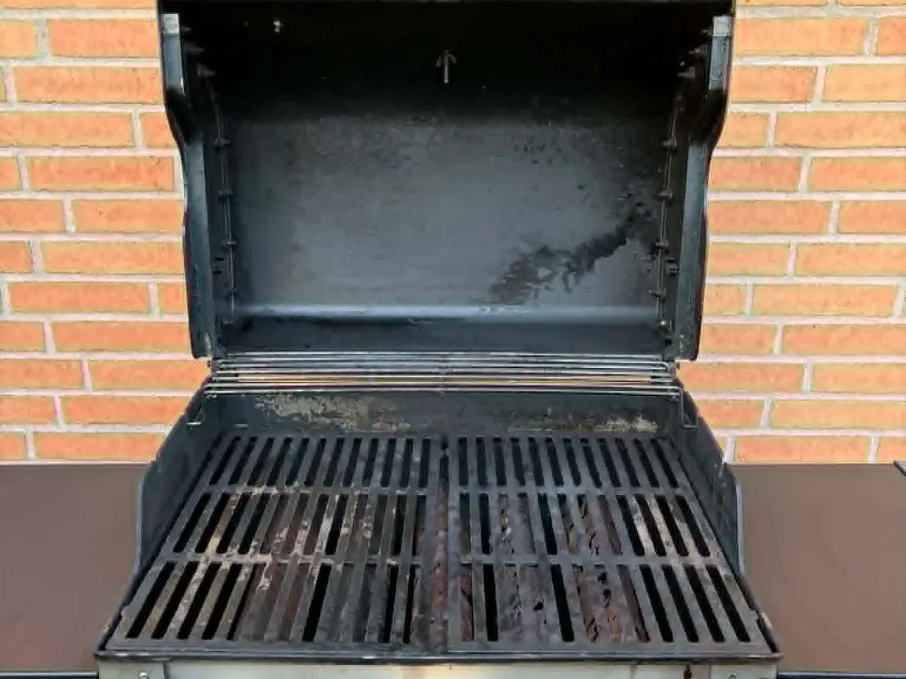 Billede 4 - Weber Spirit E-310 gasgrill inkl. originalt cover
