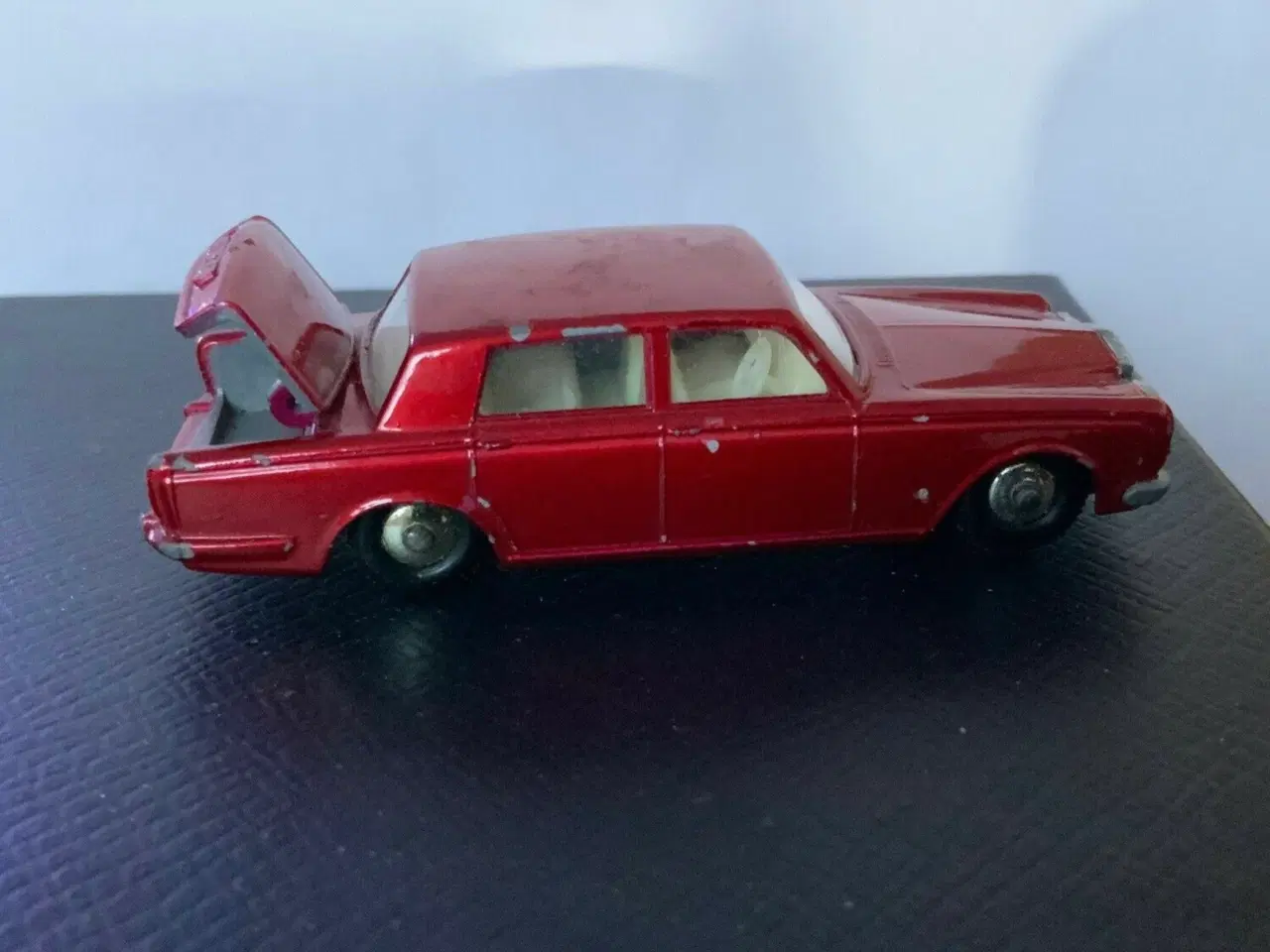 Billede 4 - Matchbox No. 24 Rolls Royce  Silver Shadow 