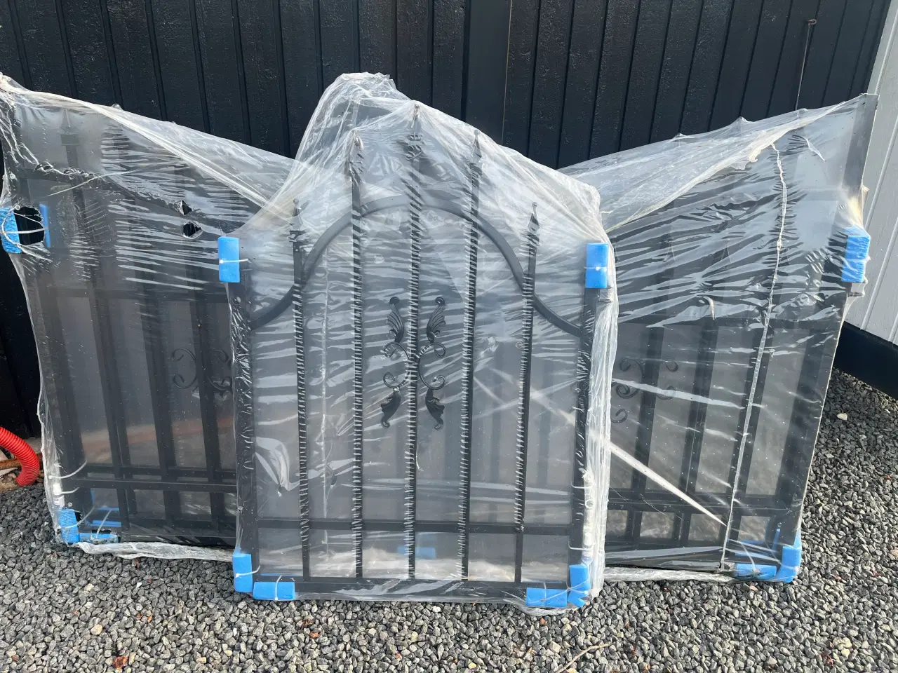 Billede 1 - Dobbelt og enkelt låge.