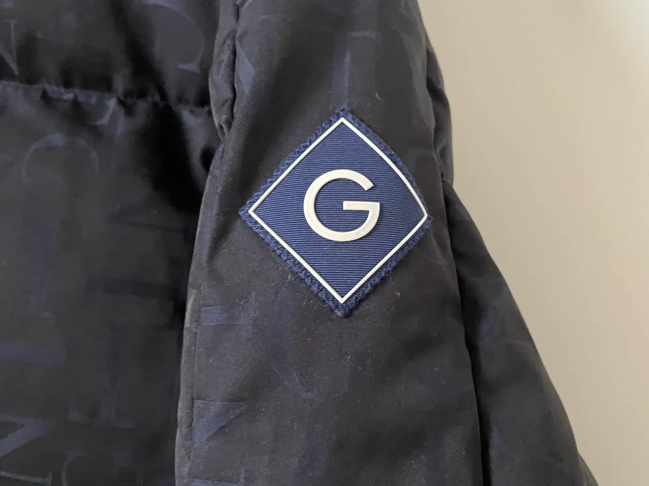 Billede 2 - Gant dunjakke logo-print