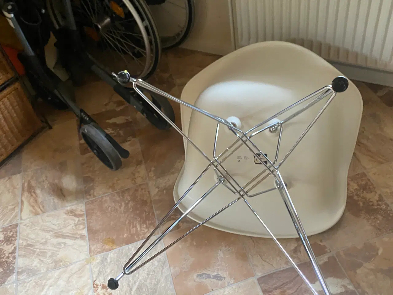 Billede 3 - Vitra Eames lænestol