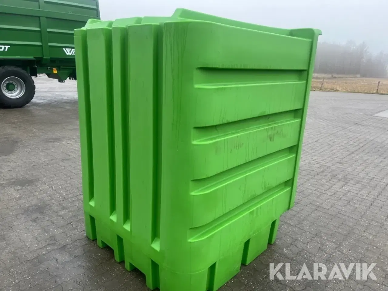 Billede 3 - Kemiskab/beholder