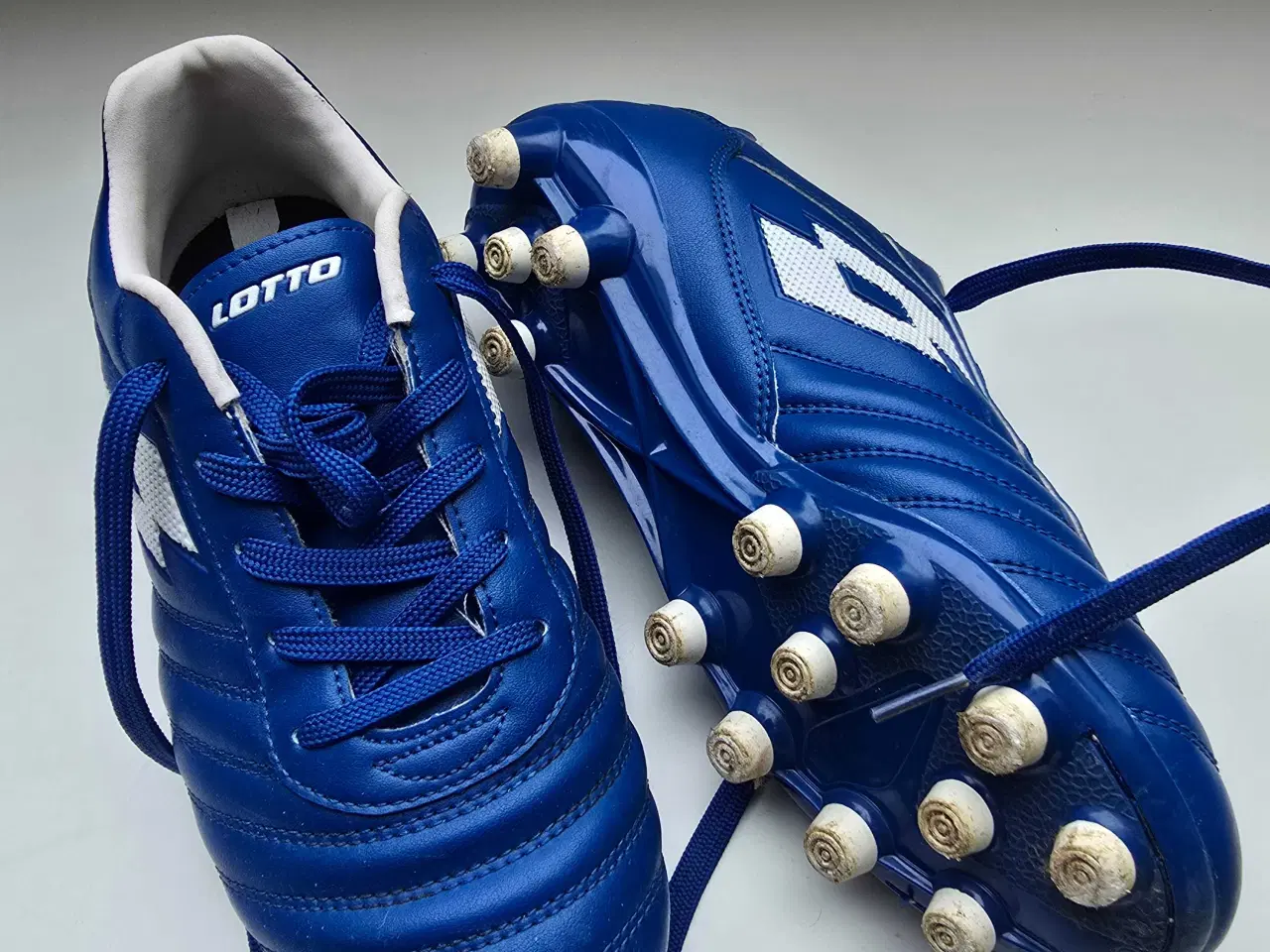 Billede 3 - Fodbold støvler str. 36