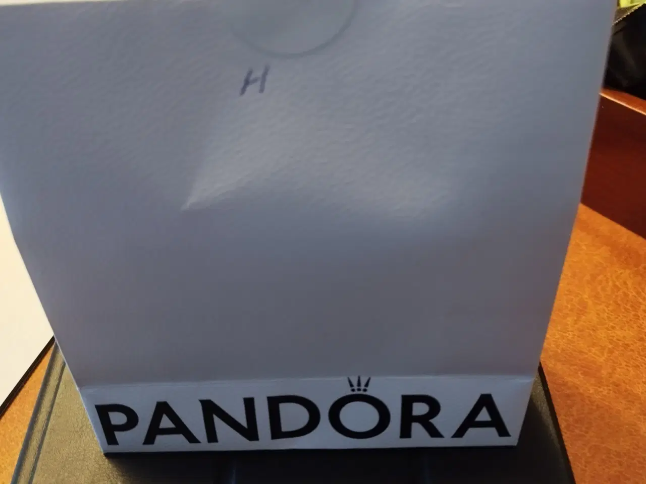 Billede 2 - Pandora armbånd i sølv