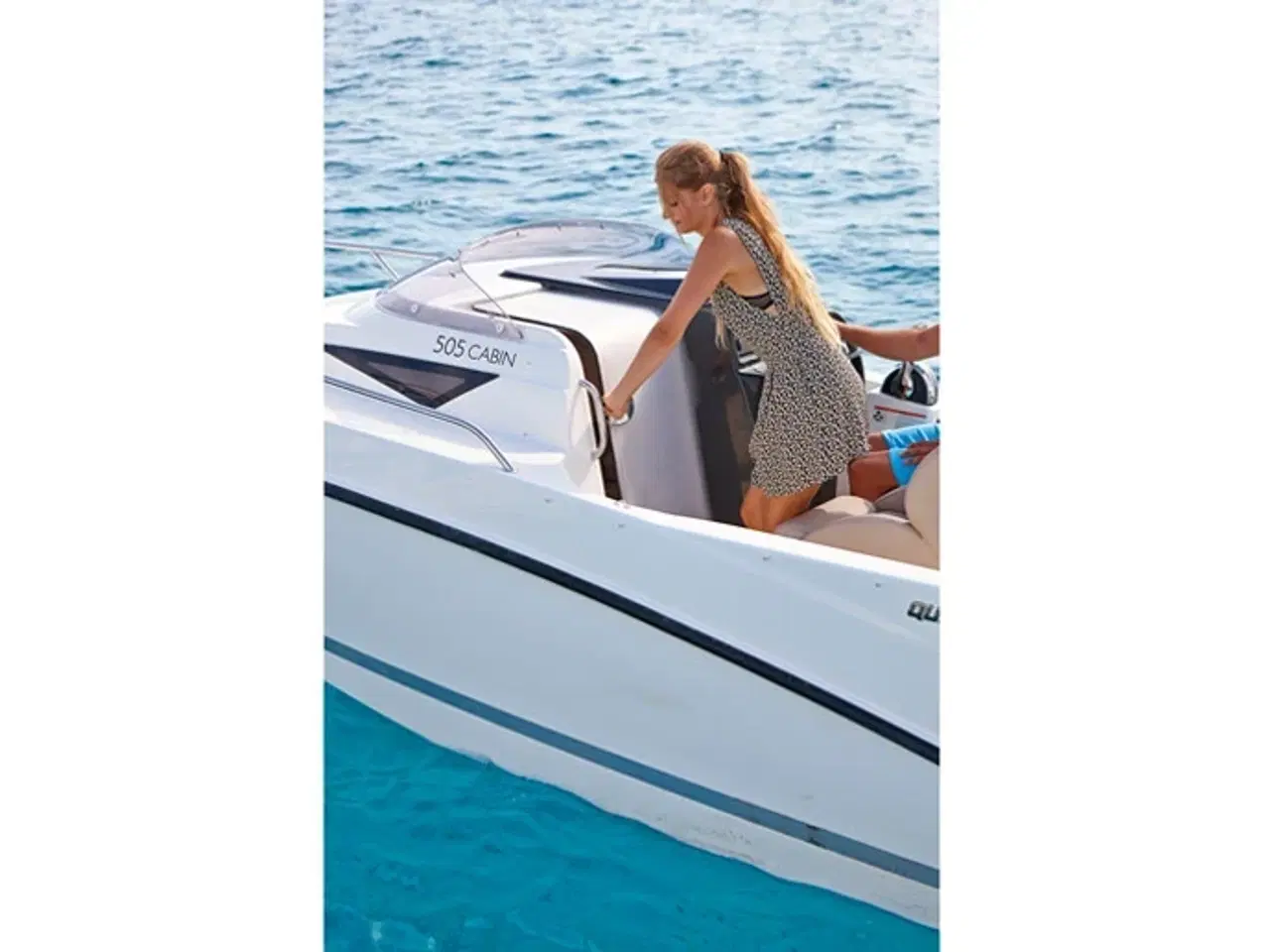 Billede 4 - Quicksilver Activ 505 Cabin med 80 hk Mercury-EFI 4-takt og udstyr