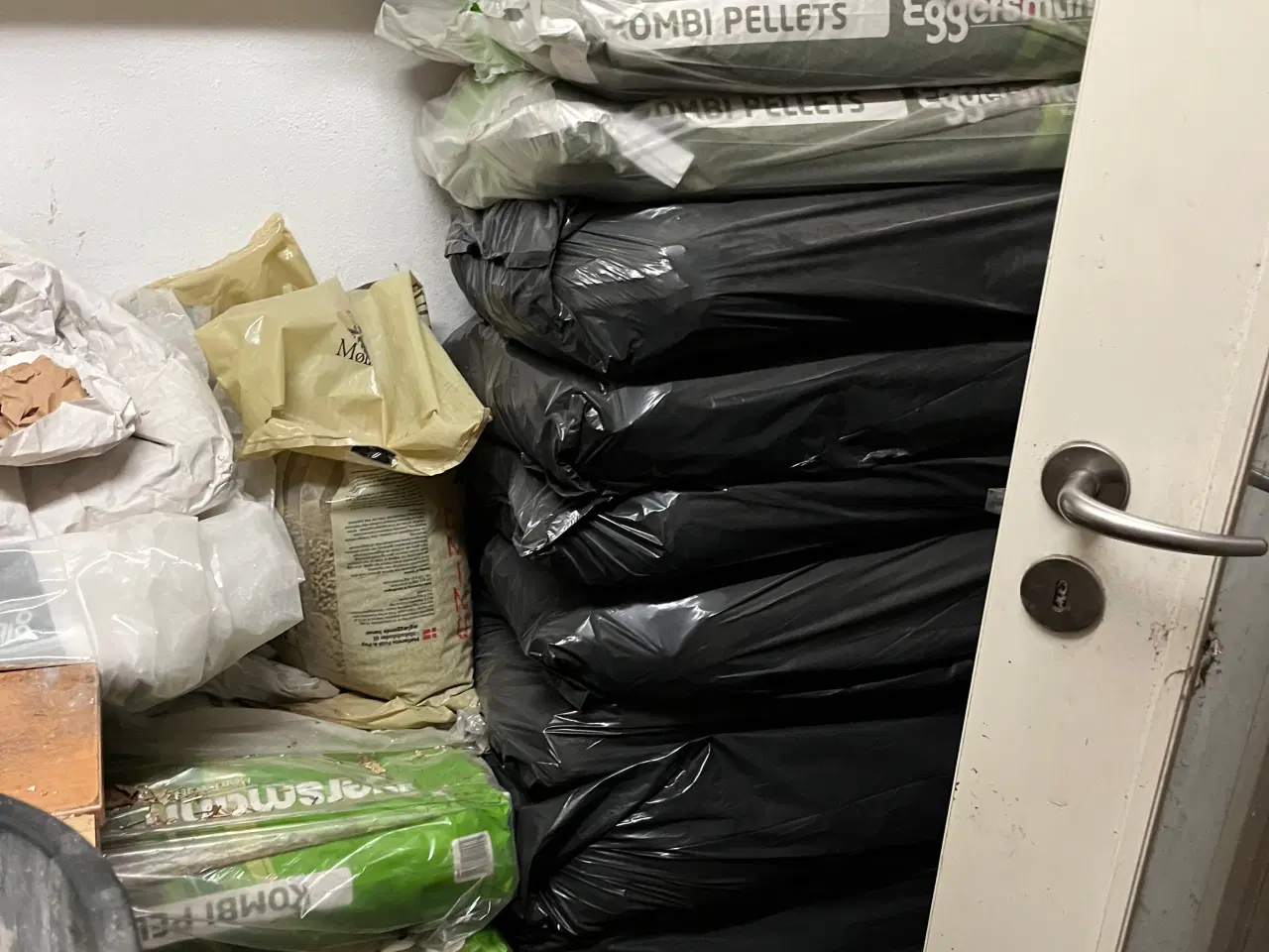 Billede 3 - Nyt kvalitets foder 