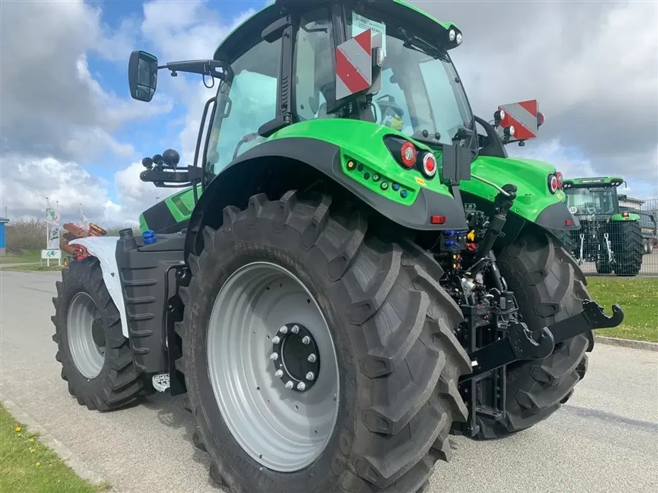 Billede 7 - Deutz-Fahr 6190 TTV med trinløs gearkasse