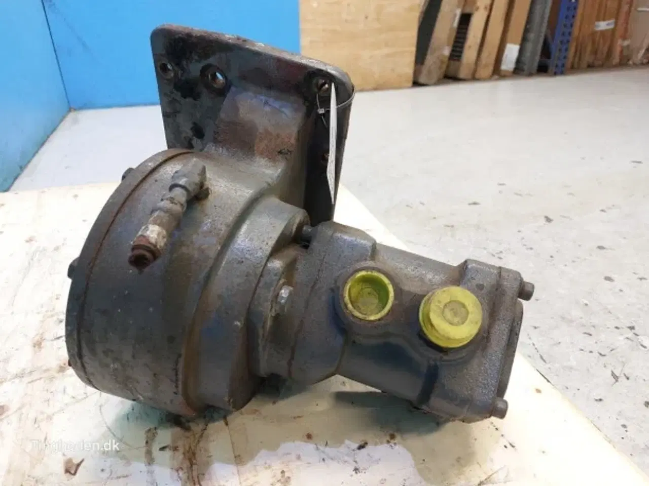 Billede 2 - Ford 8870 Drivepumpe 86010994