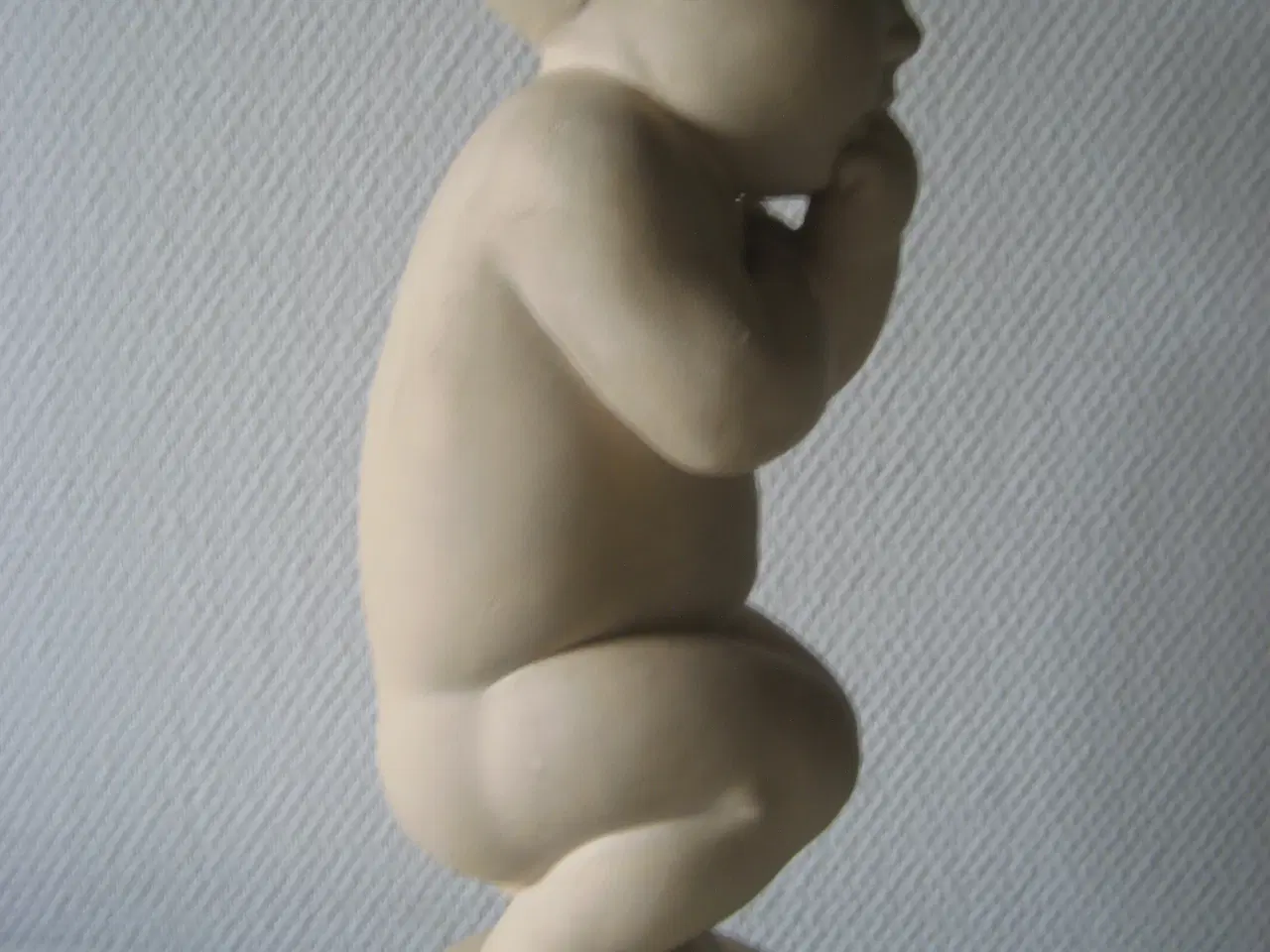 Billede 2 - Svend Lindhart figur af lille dreng