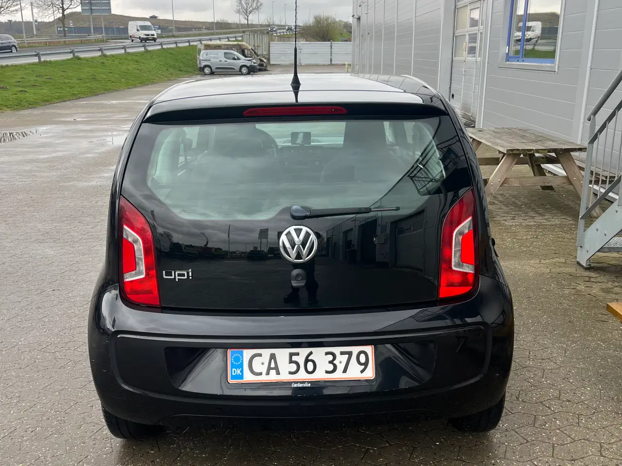 Billede 3 - WV up   1,0  75 hk År 2012