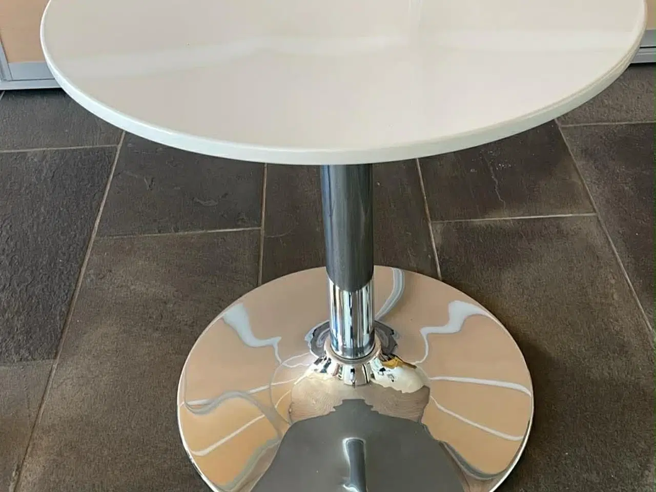 Billede 1 - Lille fint bord