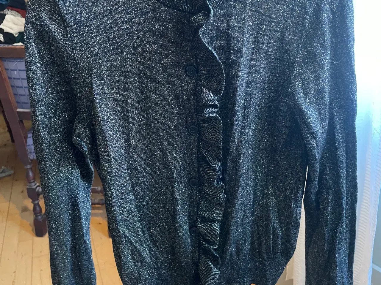 Billede 10 - Sælger ud af lækkert tøj. Mange mærkevare imellem 