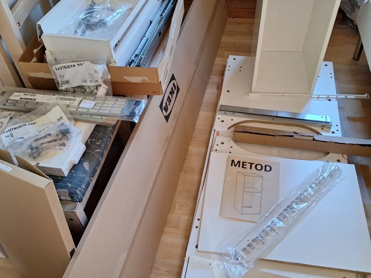 Billede 1 - Overskud af køkkenelementer m.m. fra IKEA