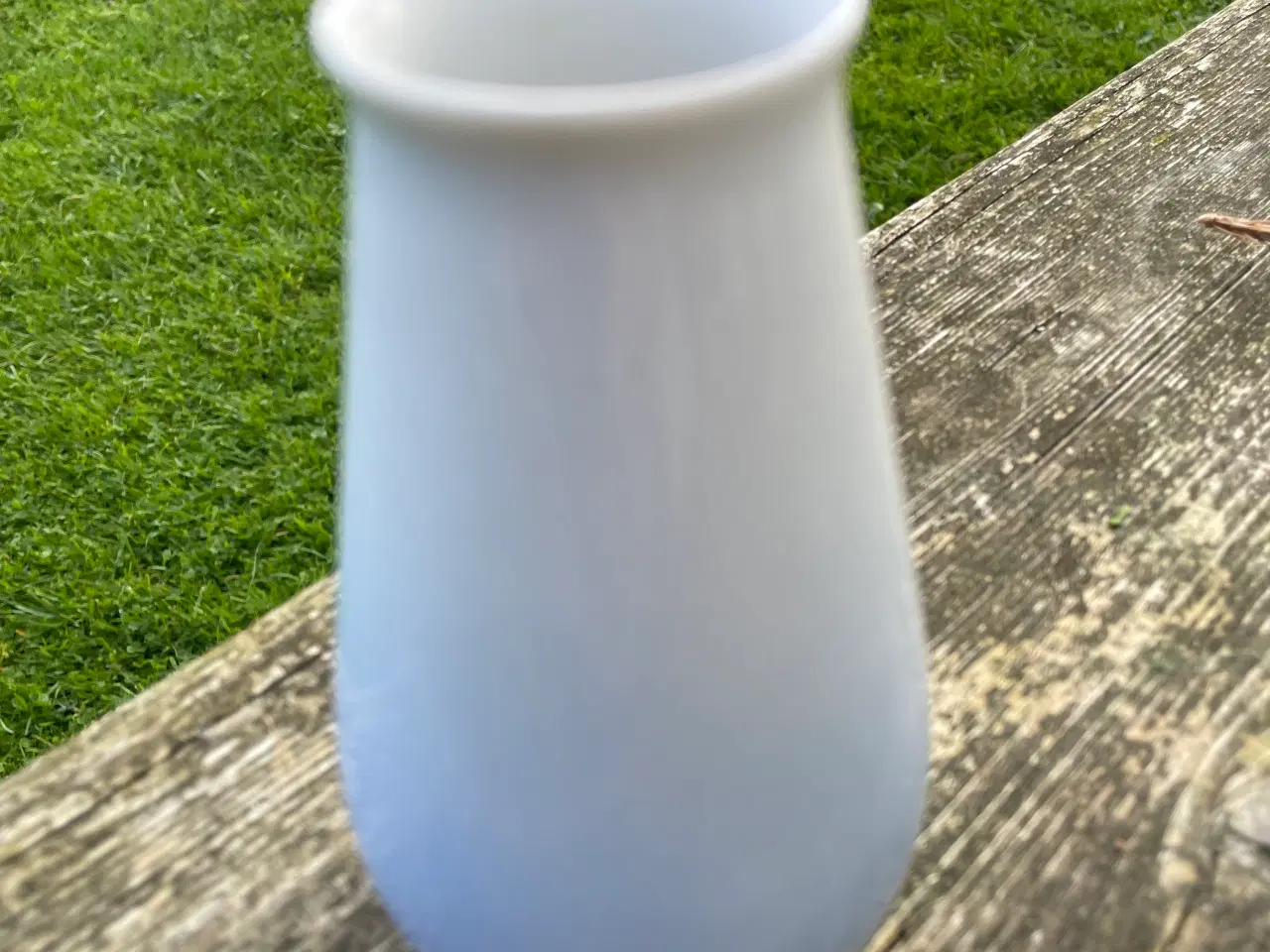 Billede 2 - Vase med Liljekoval Bing og Grøndal