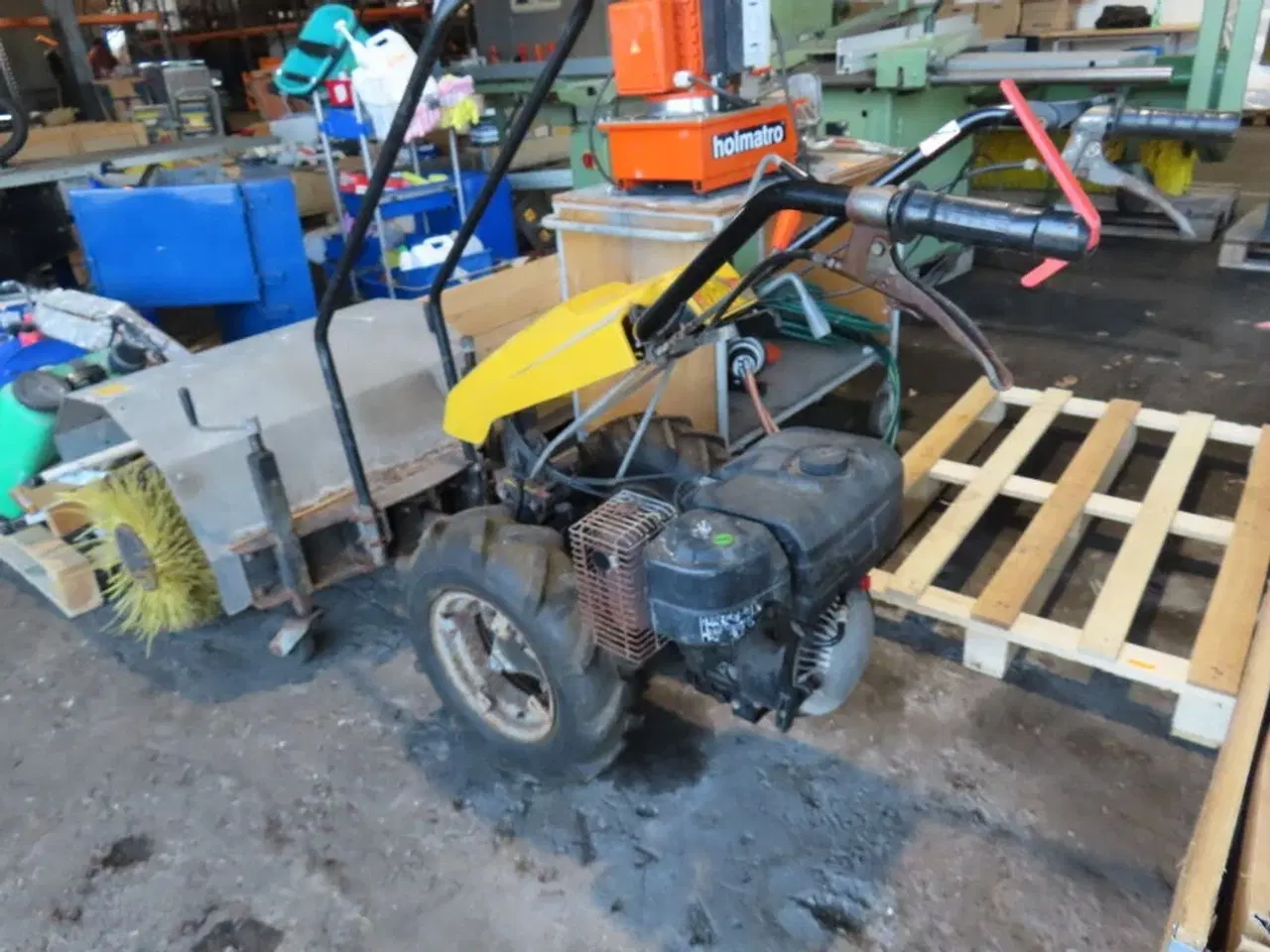 Billede 9 - Redskabsbærer med kost, TEXAS PRO-TRAC 700