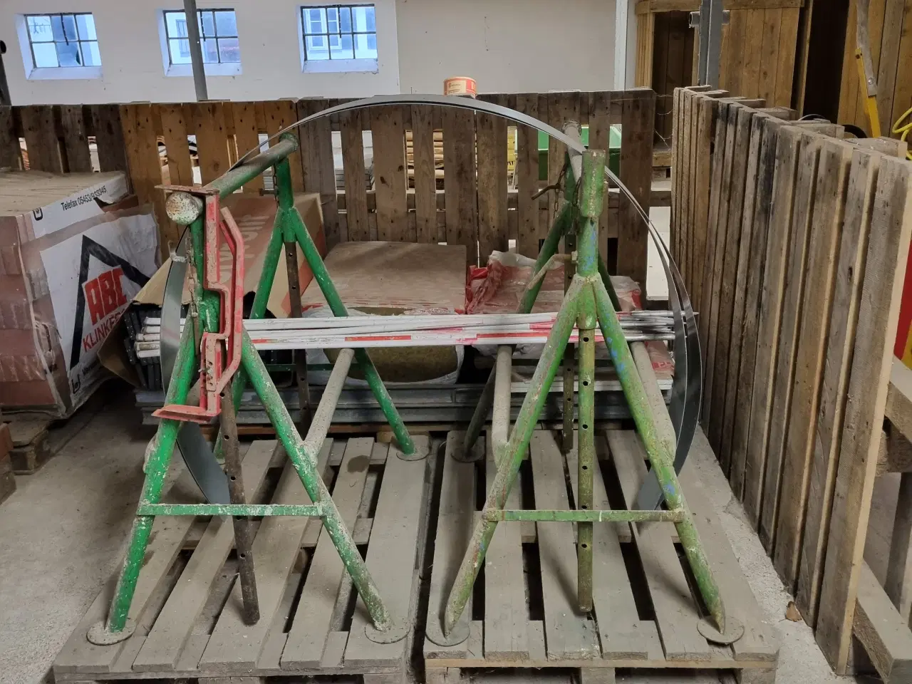 Billede 2 - 2 murbukke sælges