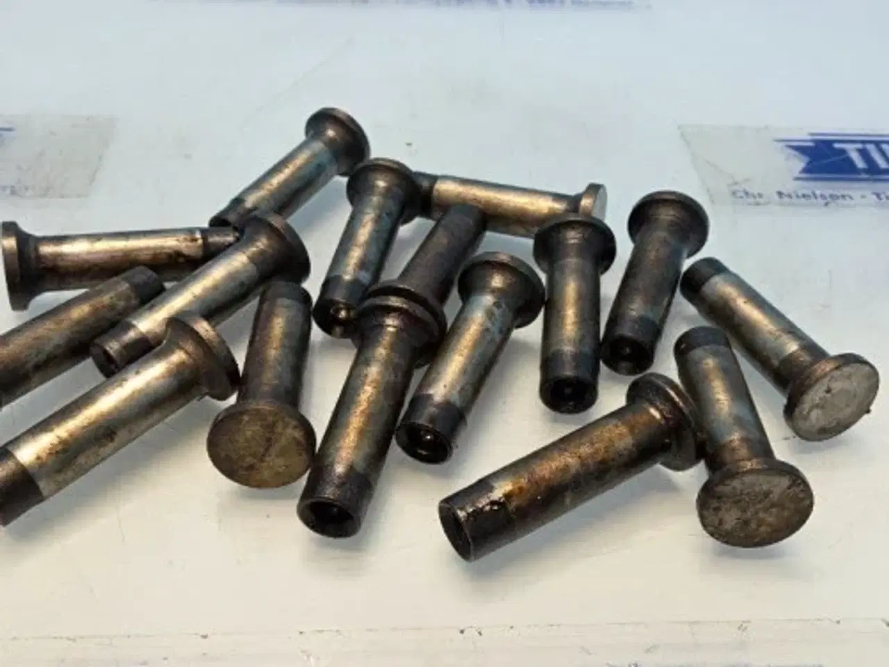 Billede 2 - Perkins 4.248 Afstandsstykke