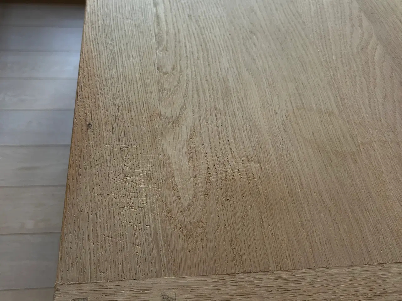 Billede 5 - Skænk massiv eg