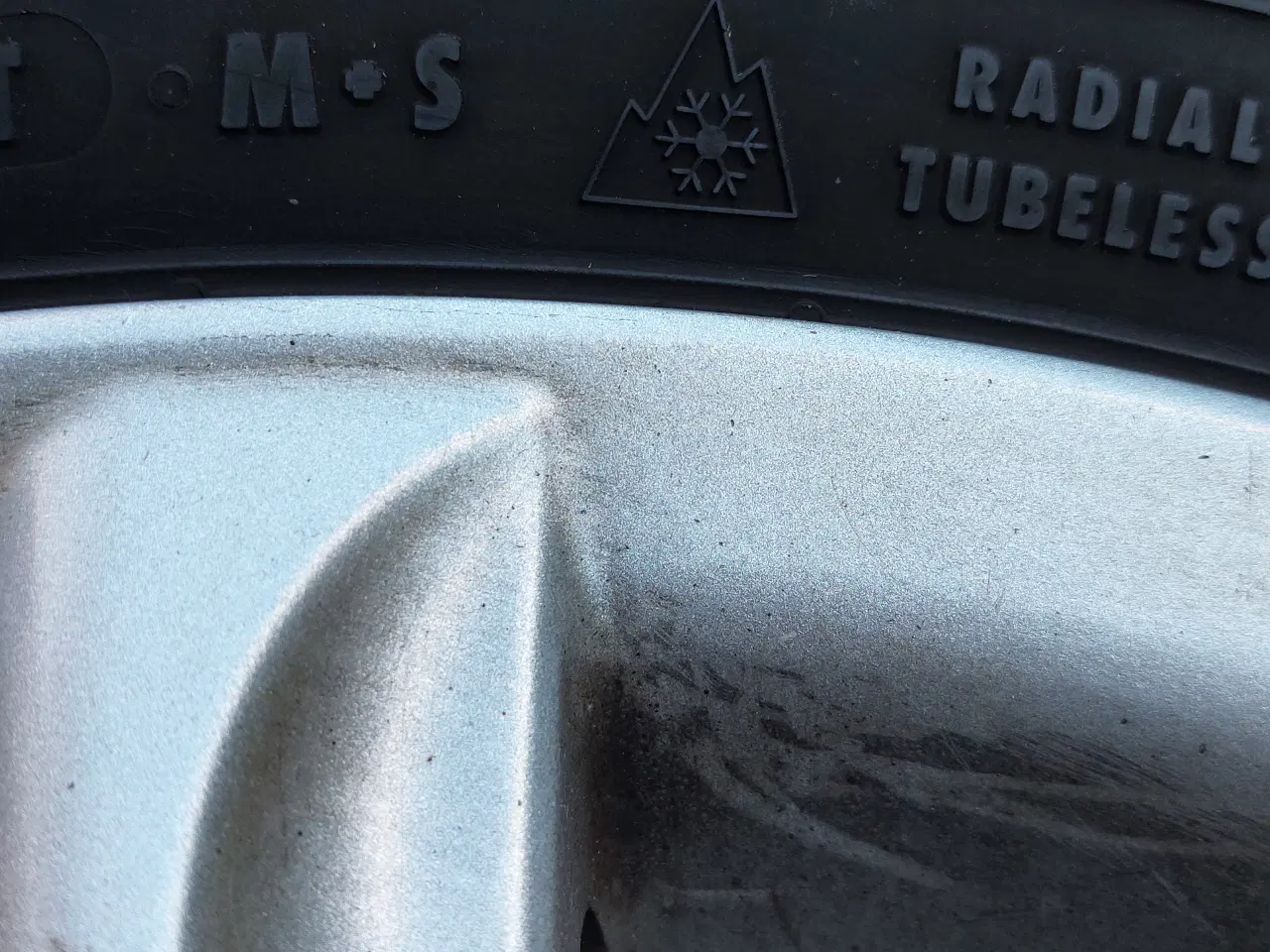 Billede 7 - Vinterdæk på alufælge