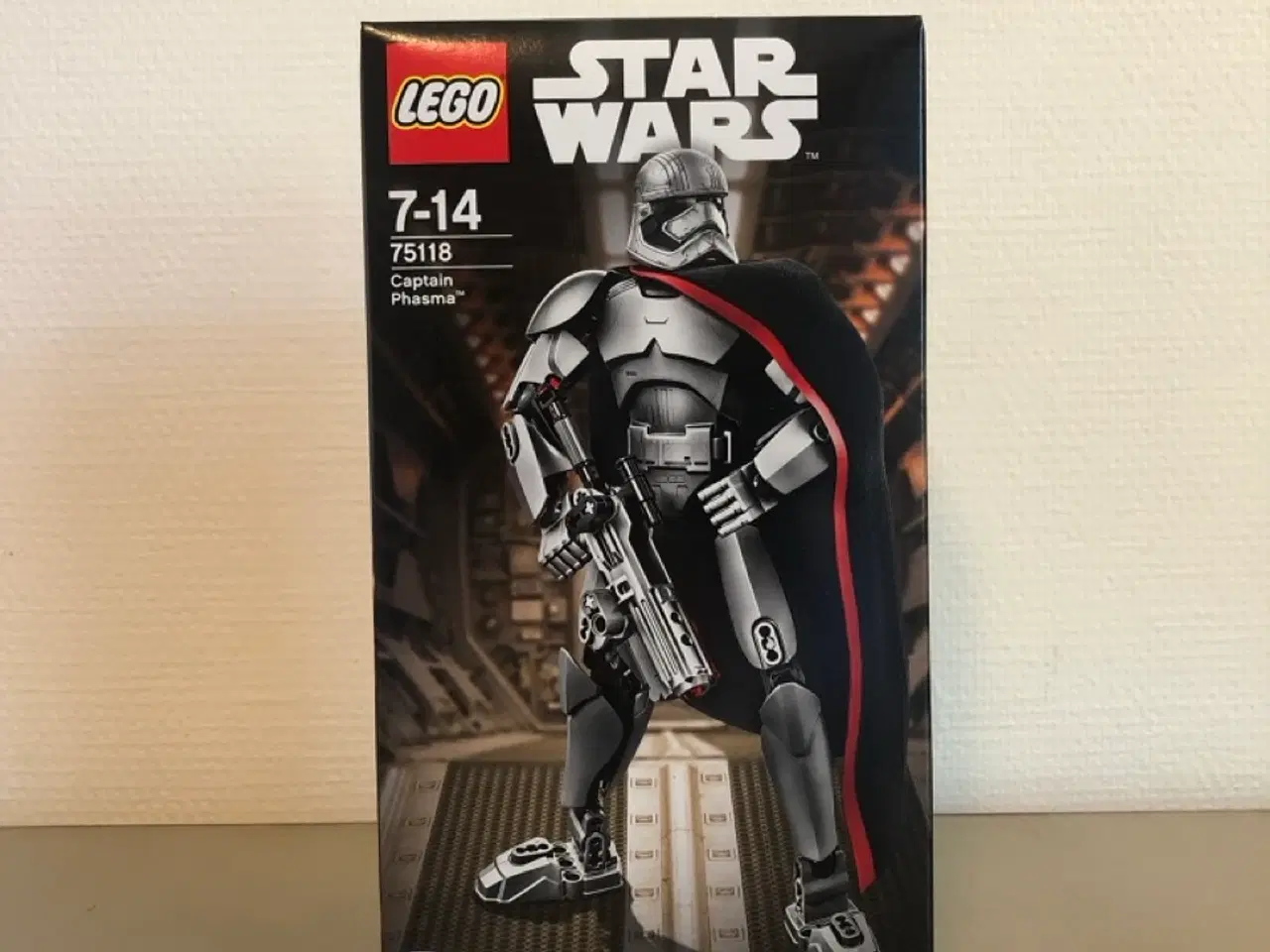 Billede 1 - LEGO Star Wars 75118 Captain Phasma uåbnet